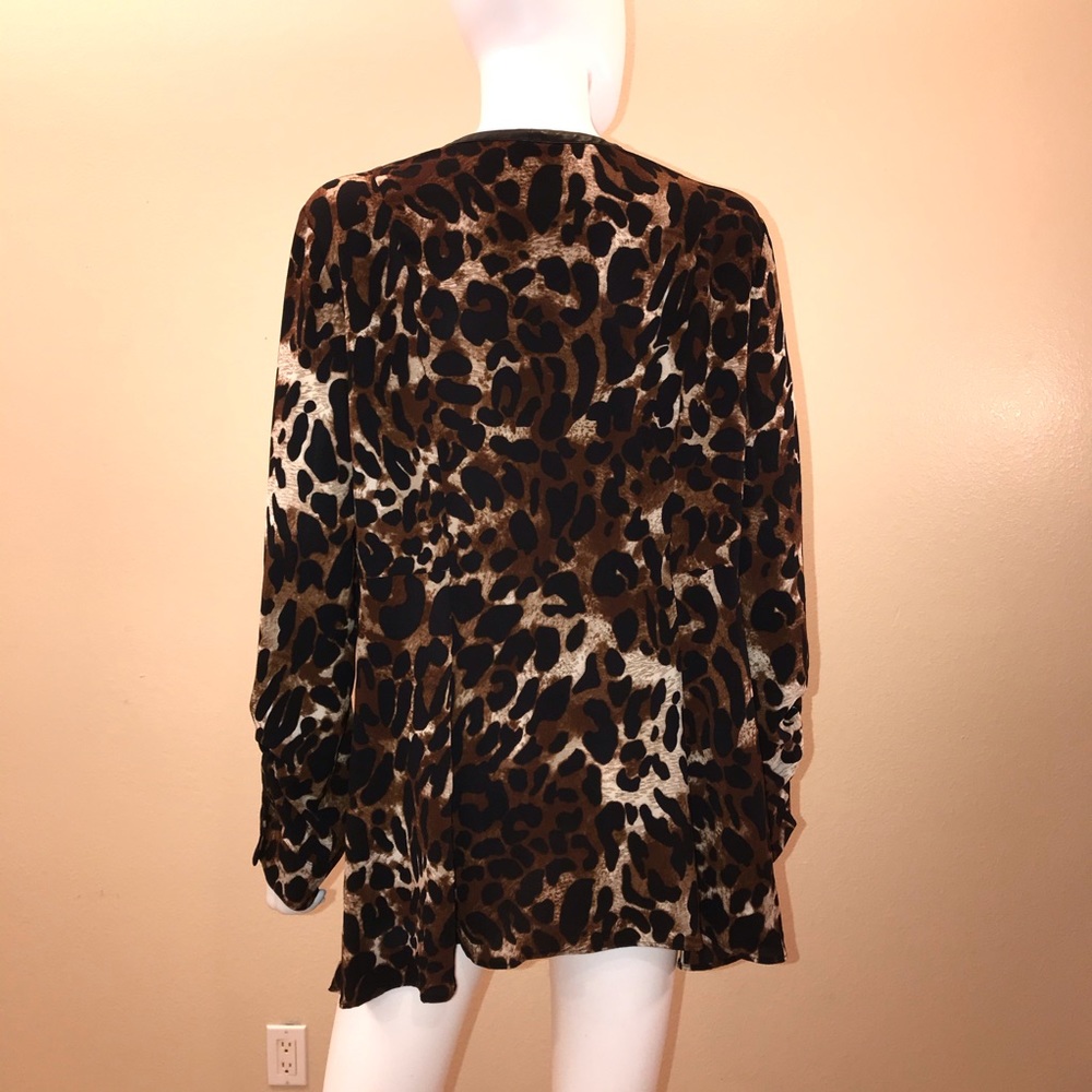 Rafaella Animal Print Tunic Top Womens Size Large Brown Black Faux Leather Trim - Picture 9 of 15